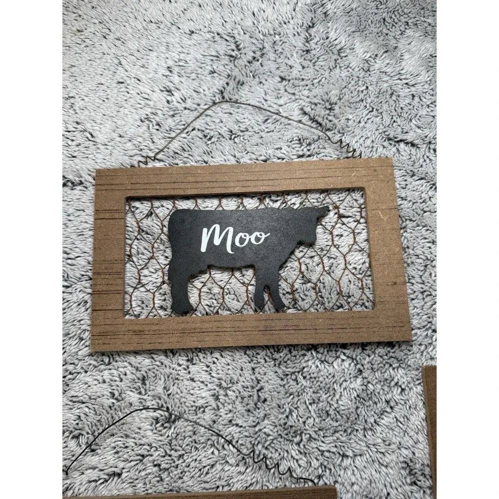 Farmhouse Hanging Wood Signs Chicken Pig Cow Rooster Rustic Decor